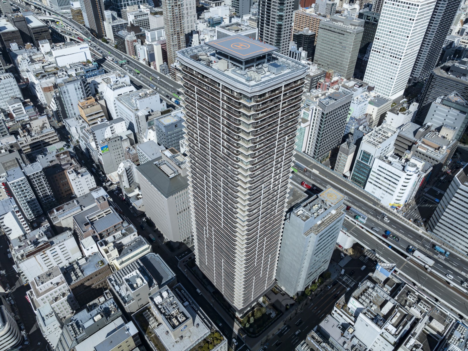 ローレルタワー堺筋本町の建築写真 1